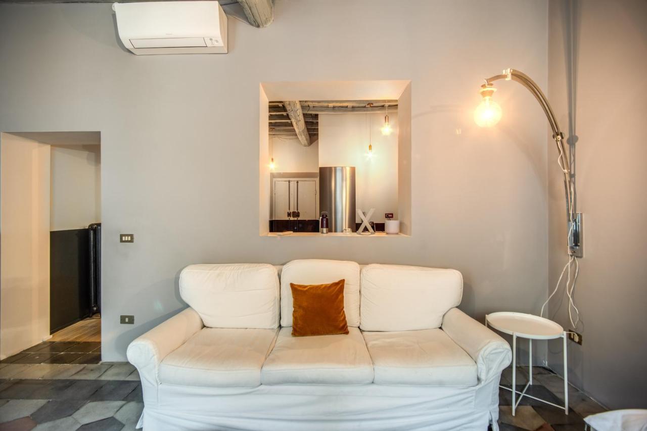 Stylish And Spacious Apartment Next To The Colosseum Róma Kültér fotó
